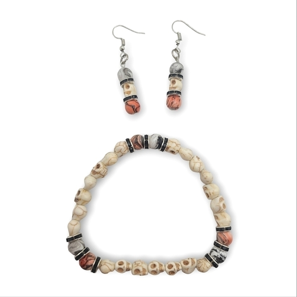 Handcrafted Set Of Stretchy Skull Bracelet & Earrings - Picture 13 of 13